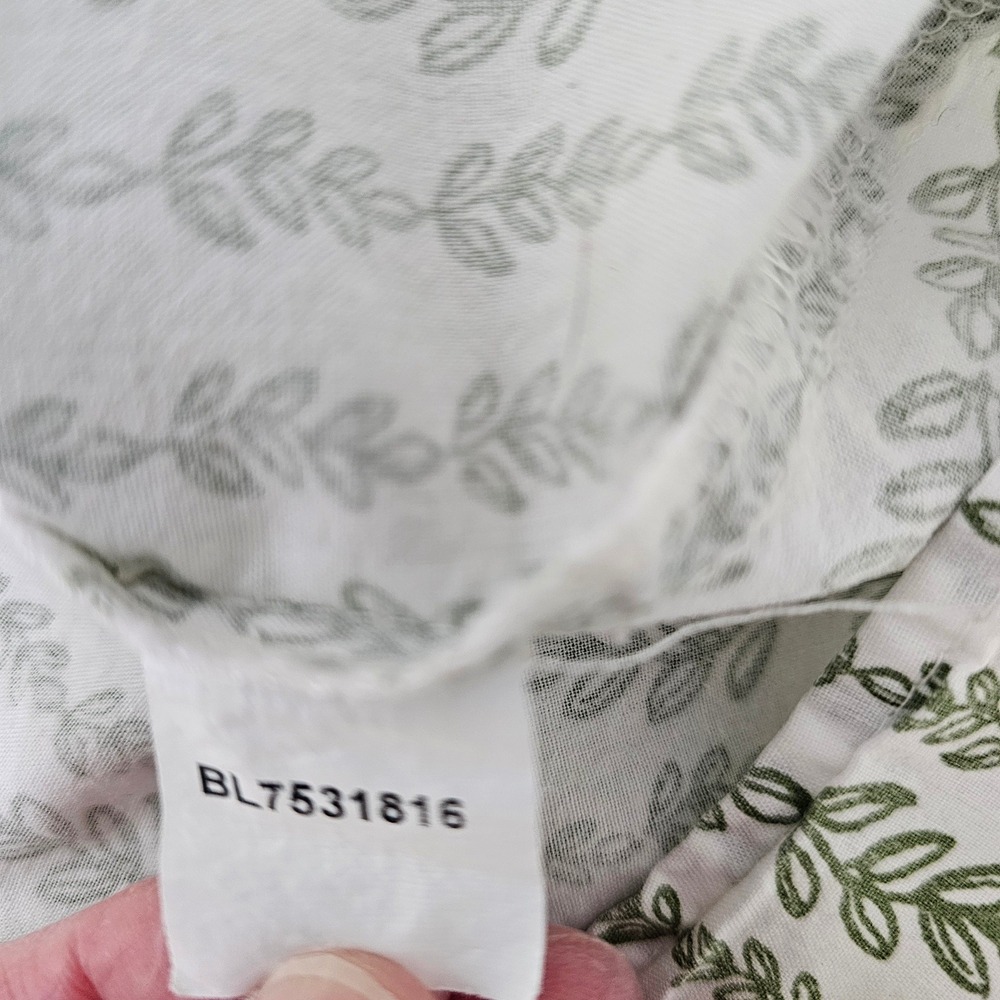 Blair Pintuck Blouse Women 3XL White Green Leaf Print Cotton Button Front Top - Picture 8 of 12